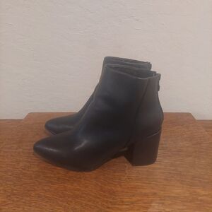 Sheln Ankle Leather Black Boots Women's Size 9